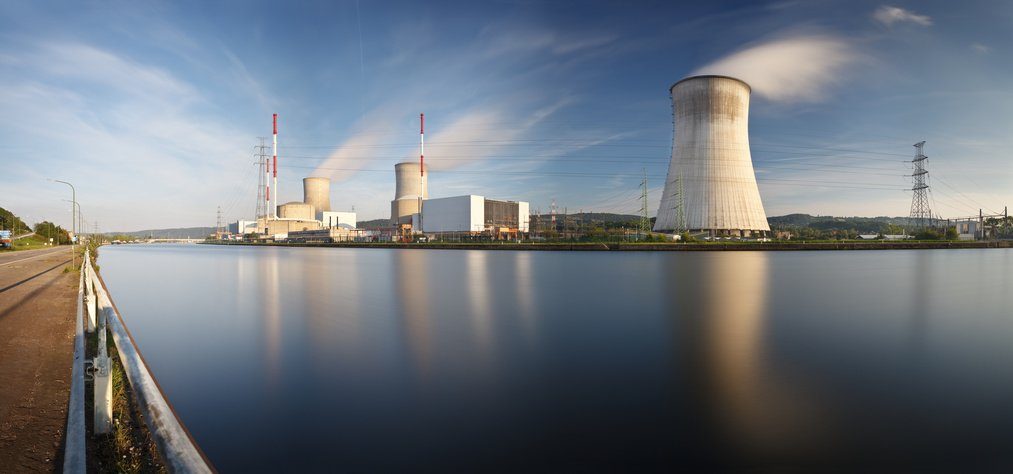 So führen Sie sichere Reinigungsarbeiten im Kraftwerk durch
